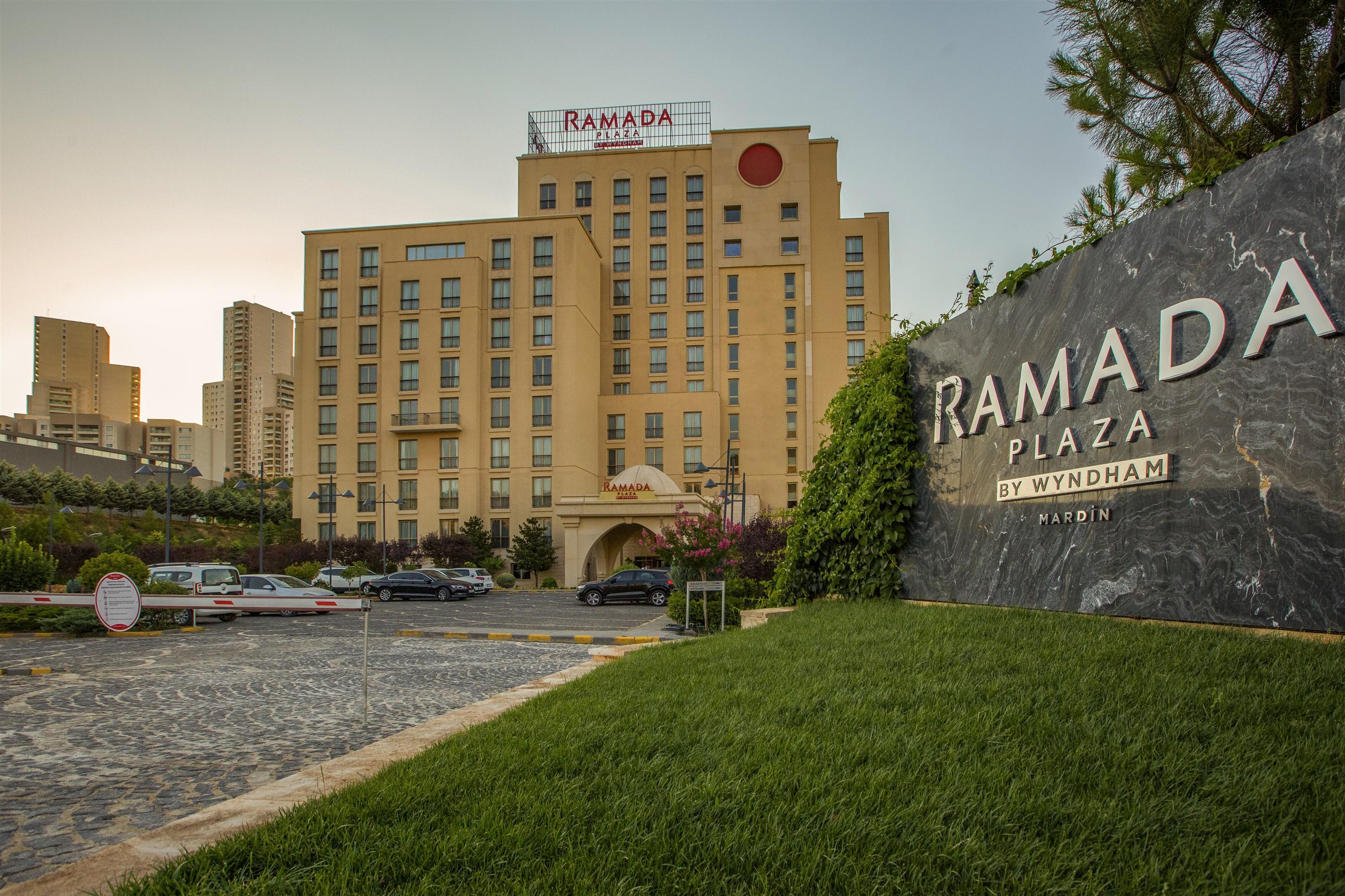 Hotel Ramada Plaza By Wyndham Mardin Zewnętrze zdjęcie